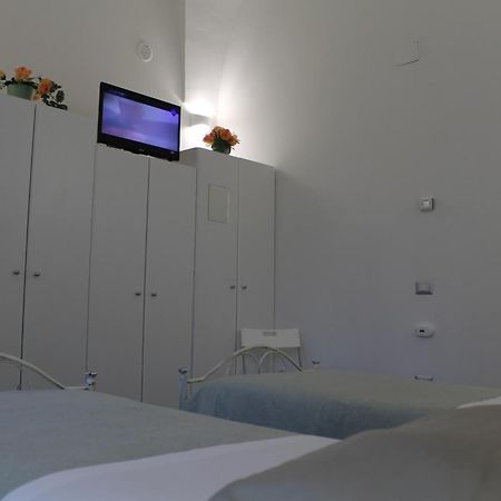 Il Cortile Segreto - Con Parcheggio Privato Lägenhet Lecce Exteriör bild